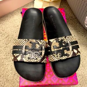 Tory Burch shoes lightly worn worn 3 times